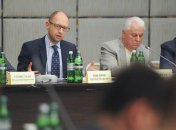 Яценюк будет противиться расчленению Украины до последнего  