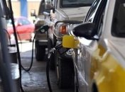 На украинских АЗС снизились цены на бензин