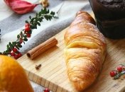 Побалуйте себя круассанами в снегопад: Лилия Ребрик поделилась рецептом французской булочки