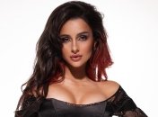 Анна Тринчер заинтриговала фанов