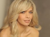 Вера Брежнева оставила отзыв о фильме "50 оттенков серого"