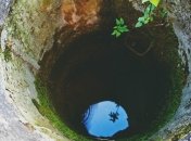 На Сумщине мужчина упал в 10-метровый колодец (Фото)