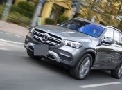 Mercedes показал гибридные версии своих кроссоверов (Фото) 