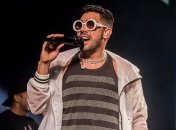 Популярный певец погиб в авиакатастрофе