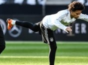 Футбол. Расписание матчей 27 марта