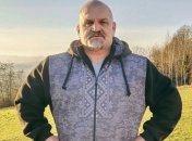 Василь Вірастюк показав молоду кохану