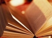 После продолжительной болезни умер известный писатель