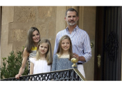 Испанская королевская семья во время отдыха на Пальма-де-Мальорке: появились новые фото