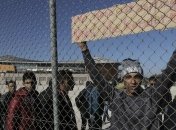 Митинг в Греции: активисты требуют "открыть Европу" для беженцев