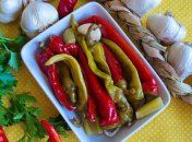 Маринований перець чилі: 3 гостро-смачних рецепта