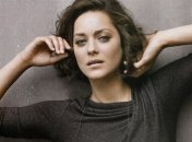 Беременная Марион Котийяр появилась на публике