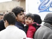 Вблизи Алеппо из-за остановки эвакуации застряли тысячи сирийцев