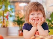 Мир отмечает Всемирный день ребенка: история и традиции праздника