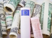 Доллар дешевеет: курс валют на 12 августа