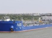 В Турции танкер РФ столкнулся с рыболовецкой лодкой: трех людей ищут