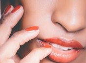 "Поправила носик": врач получила смешной срок, отправив пациентку в кому после пластики