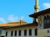 Крымские татары у посольства РФ в Киеве провели акцию протеста