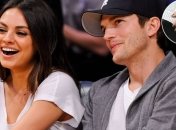 Мила Кунис на публике появилась с обручальным кольцом