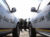 Схватка в Новых Санжарах: Каково самочувствие у полицейского, в которого попали камнем