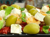 Салат з креветками та маринованим перцем