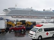 На лайнере Diamond Princess коронавирусом уже заболели 355 человек