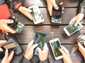 Топ ознак того, що у вас залежність від смартфону