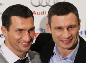 Виталий Кличко пообещал, что его брат проведет бой в Украине
