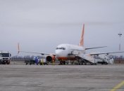 Евакуація українців: літак приземлився у Харкові