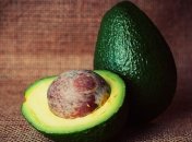 Медики назвали фрукт, который особенно полезен для здоровья сердца