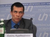 В "суд" Симферополя доставили адвоката Курбединова