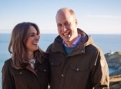 Принцу Уильяму - 38: герцоги Кембриджские порадовали семейными фото в праздничный день