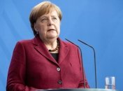 Меркель поздравила Зеленского: Я была бы рада в скором времени принять вас в Берлине