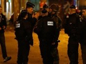 Возле Парижа обнаружили пояс смертника, наполненный взрывчаткой