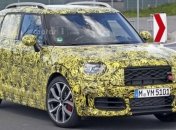 Mini Countryman John Cooper Works заметили на тестах