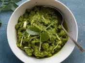 Цей соус дуже просто та легко готується, а результат вас вразить  (зображення створено за допомогою ШІ)