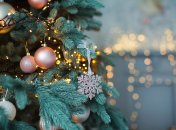 Встановлення новорічної ялинки – важливе завдання