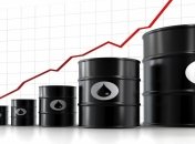 Рост мировых цен на нефть замедлился после сильного скачка накануне