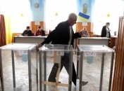 Парламентские выборы 2019: в Раду могут пройти 5 политических сил