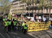 "Желтые жилеты" не собираются сдаваться: Мобилизация объявлена в Тулузе