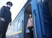 Спецпоезд "Москва-Киев" отправился в украинскую столицу (Фото и видео)