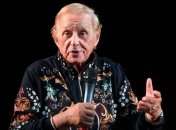 Маэстро! В сети волна скорби в связи со смертью Романа Виктюка