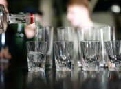 Водка вернет сантехнике белизну