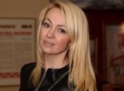 Яна Рудковская удивила поклонников стройными ножками