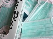 Одна з аптек Києва відмовилась від націнки на маски