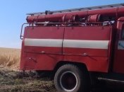 На Харківщині від вогню врятували ячмінне поле та хвойний ліс