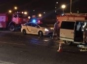 Ночное ДТП в Киеве: погибла женщина, еще 8 человек госпитализированы