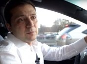 Зеленский за рулем Tesla: Мы следим за голосованиями всех "слуг народа" (Видео)