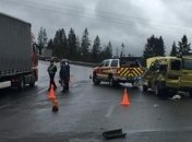 Грузовик столкнулся с микроавтобусом во Львовской области: четверо погибших 