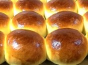 Сладкие и пышные булочки с яблоками