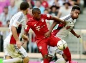 Роббен: Дуглас Коста не должен вести себя, как в цирке